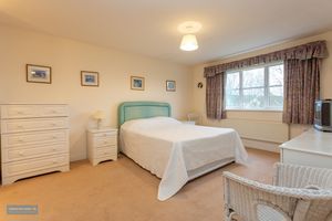 Bedroom- click for photo gallery